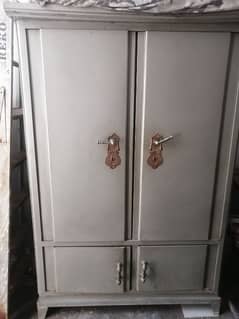 Low price wardrobe