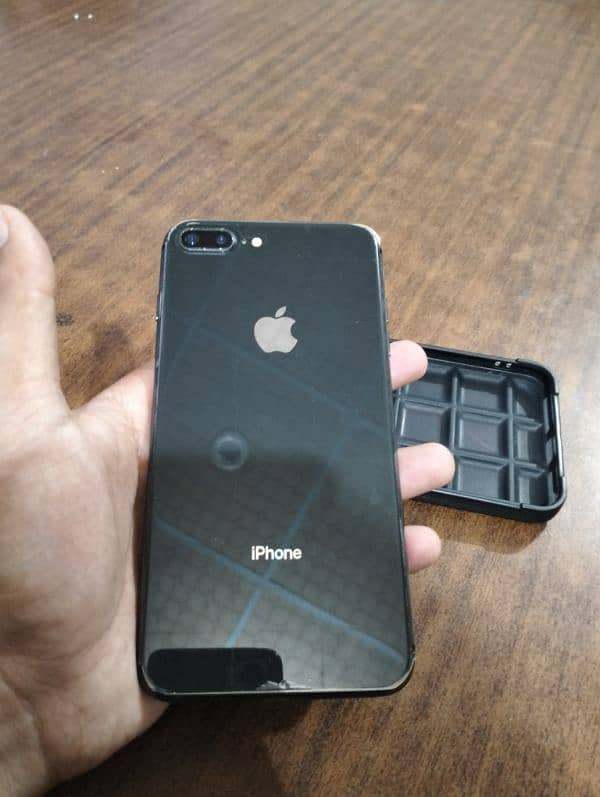 iphone 8 plus 64gb 1