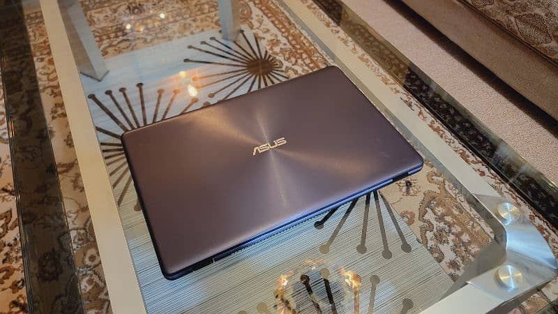 Laptop ASUS | Core i3, 8th Generation | Slim Full HD 9