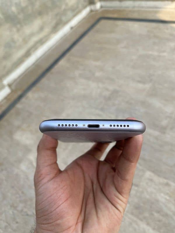 Iphone 11 non pta jv 4