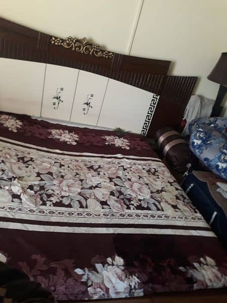 complete bed set for sale 1