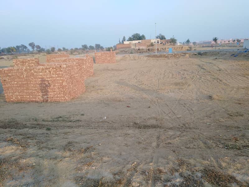 10 Marla Residential Plot For Sale In Alamgir Ext Block Sector F Bahria Town Lahore 14