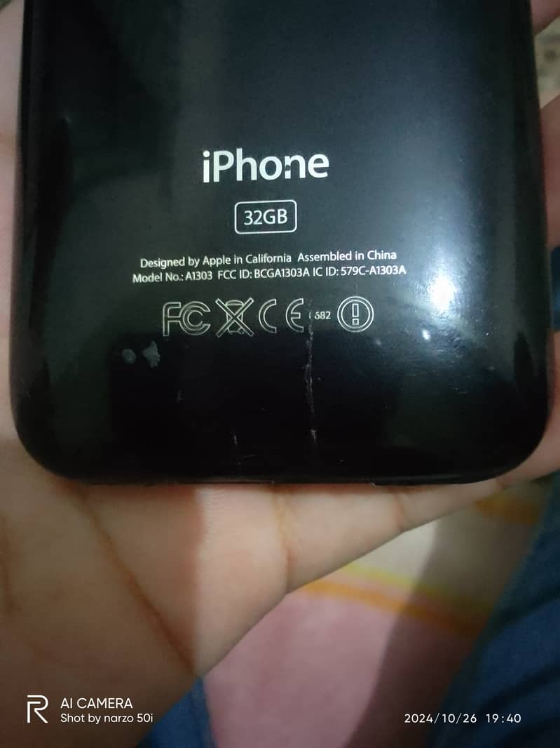 iphone 3gs 32gb pta approved,black colour home button not working 1