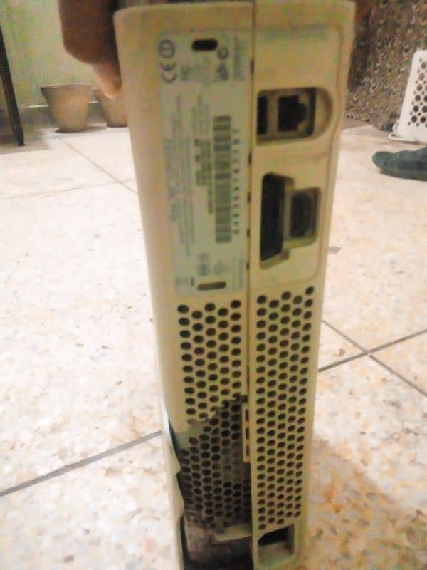 selling my old xbox 360 9