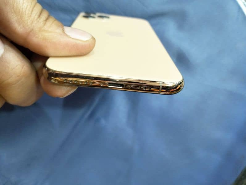 iphone 11 pro 64gb Non PTA 2