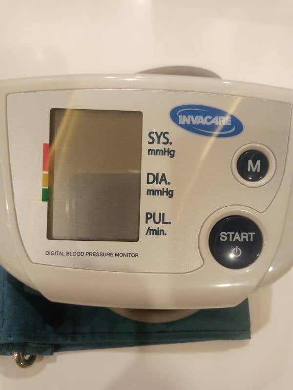 digital blood pressure monitor 5