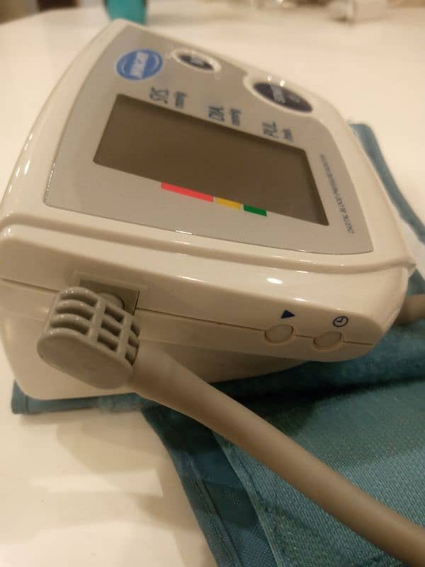 digital blood pressure monitor 6