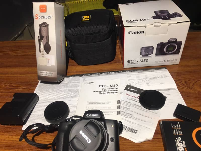 Camera for sale/Canon camera/ Canon EOS mirrorless camera 5