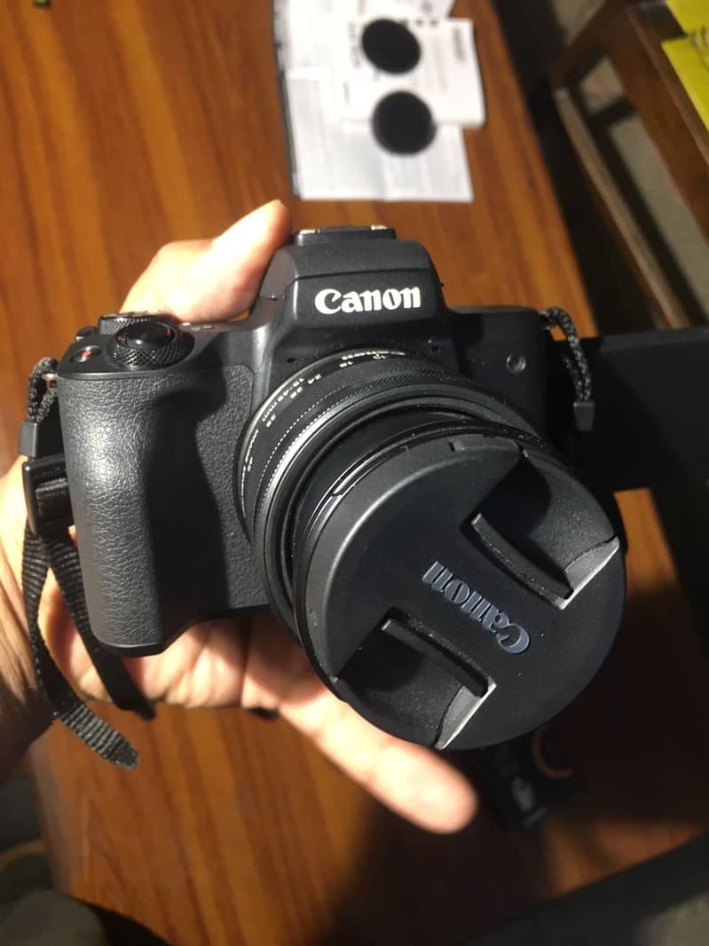 Camera for sale/Canon camera/ Canon EOS mirrorless camera 14