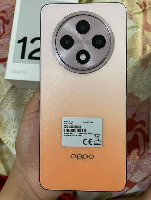 Oppo Reno 12 F 0