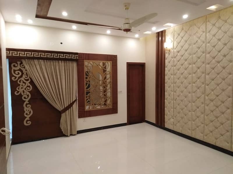 Like New 10 Marla Lower Portion For Rent In Oversease B Block Bahria Town Lahore 7