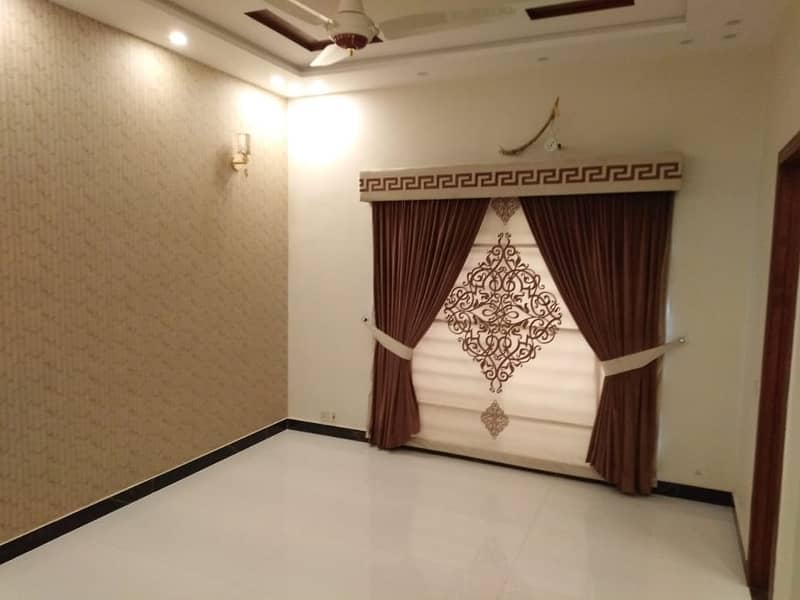 Like New 10 Marla Lower Portion For Rent In Oversease B Block Bahria Town Lahore 10