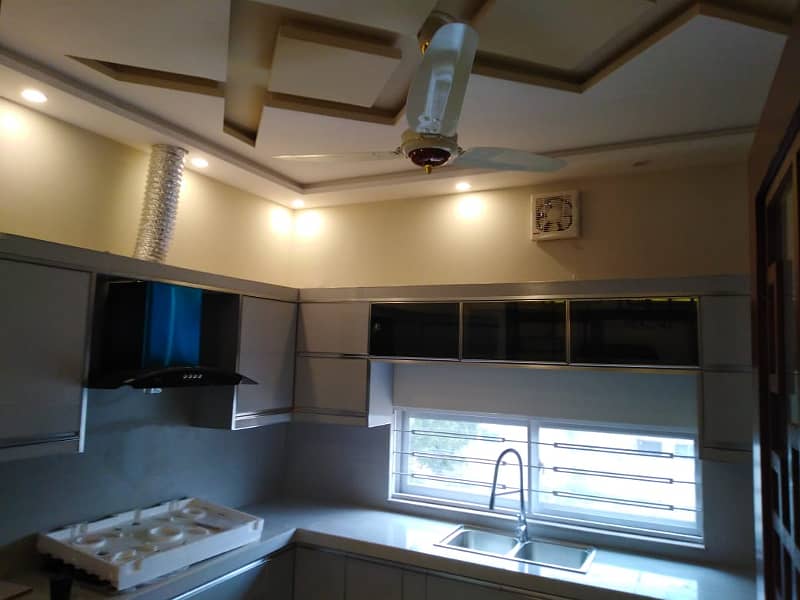 Like New 10 Marla Lower Portion For Rent In Oversease B Block Bahria Town Lahore 21