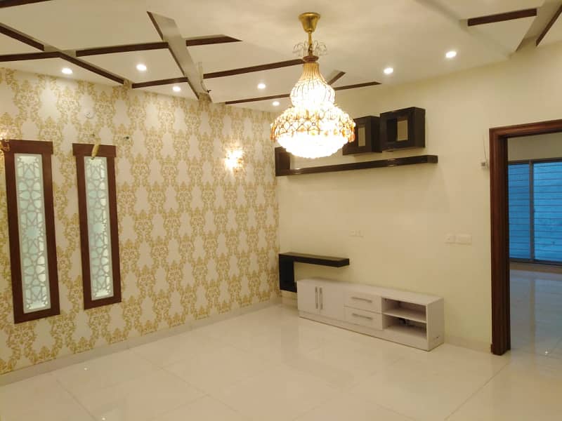 Like New 10 Marla Lower Portion For Rent In Oversease B Block Bahria Town Lahore 8