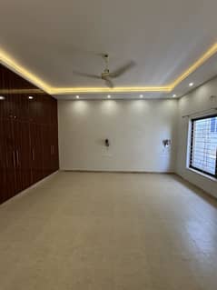 UPPER PORTION AVAILABLE FOR RENT