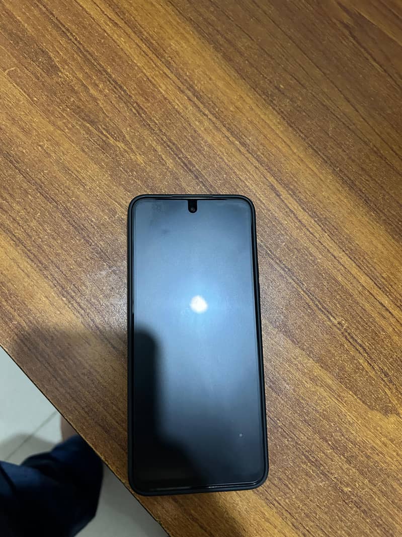 Redmi 13 8/256 0