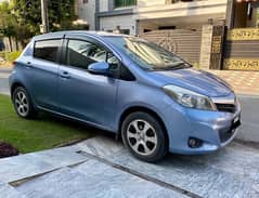 Toyota Vitz 2015