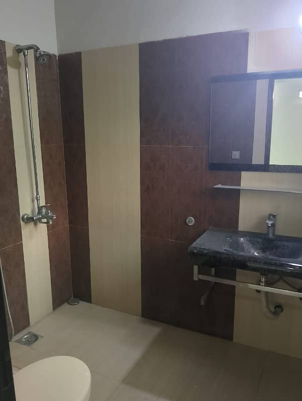 8 Marla Upper Portion Available For Rent in Low Budget 4