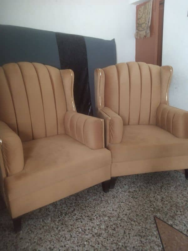 five sater sofa brand new 0