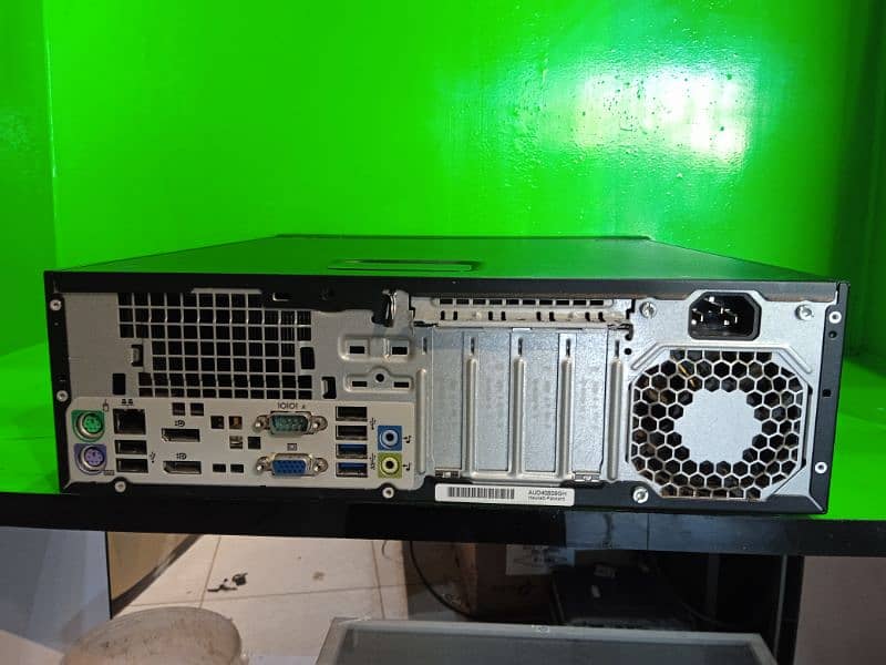 HP Elitedesk 800 G1 1