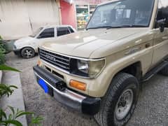 Toyota Land Cruiser 1990