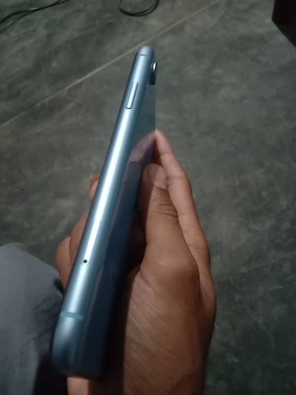 iPhone XR Non pta 2