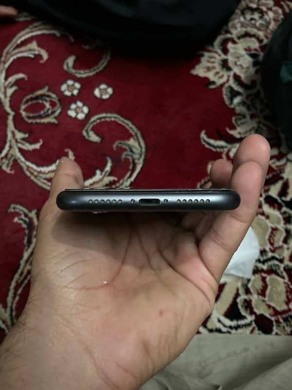 iphone 11  jv 64 gb 4