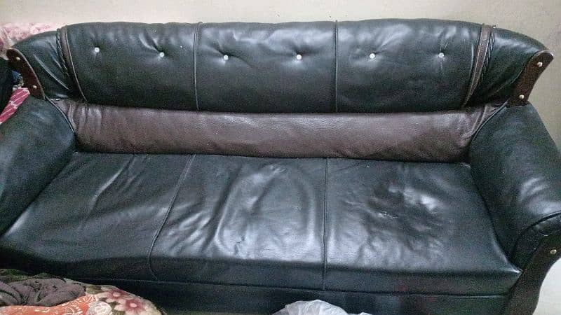 3 sofa sets  1sofa set is 7seater and 2are 5seater set of talbles 3