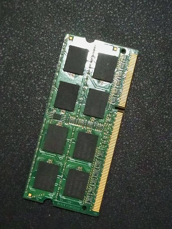 4 GB laptop ram available for sale (ddr3) 1