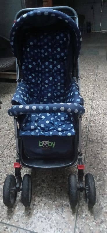 selling baby stroller 1