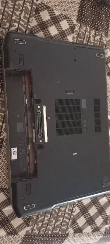 Dell Laptop 5