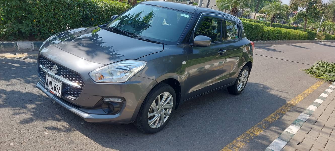 Suzuki Swift 2022 GL CVT 2