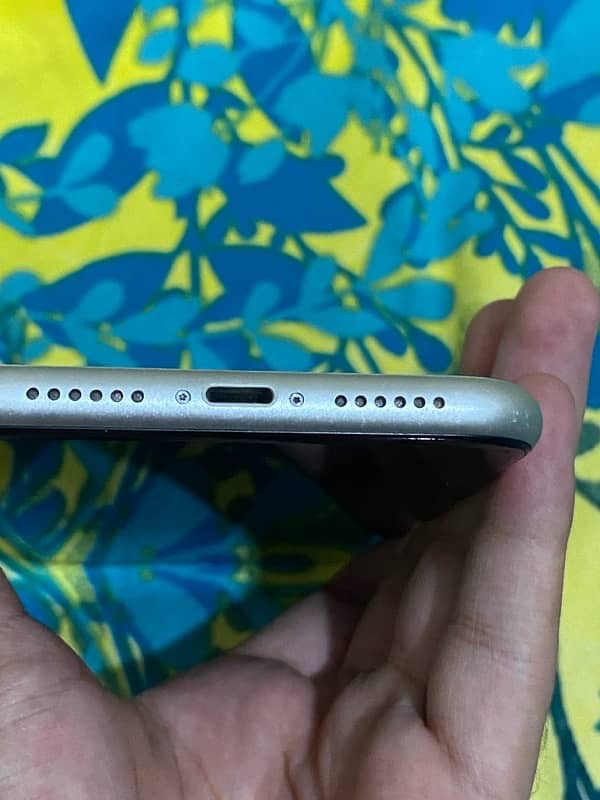 iphone 11 64gb waterpack (exchange possible) 5