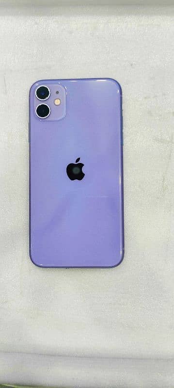 iphone 11 jv 64 gb condition 10 by 9. water pack all ok fault guaranty 3