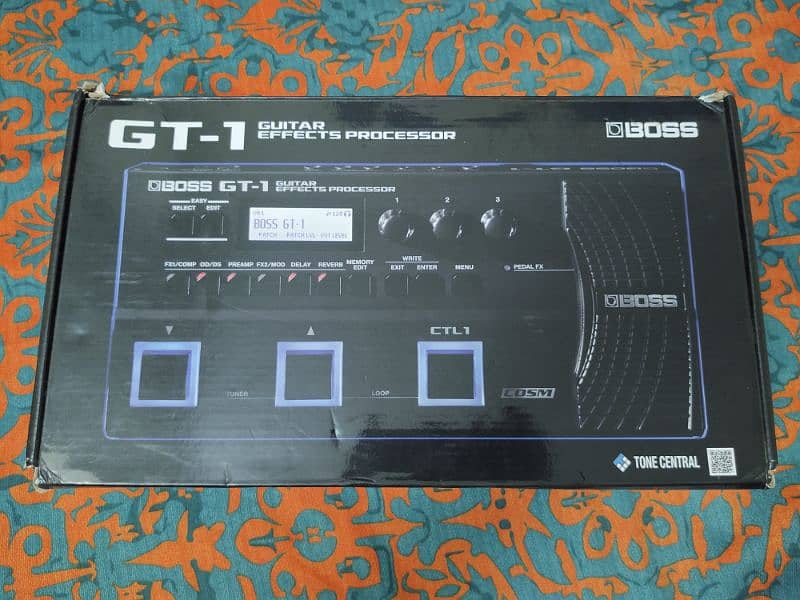 Boss GT-1 guitar effects processor 6