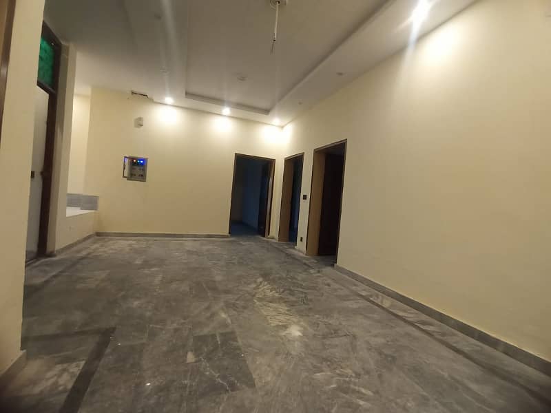 10 Marla House Upper Portion for Rent in Chinnar Bagh Raiwind Road Lahore 16