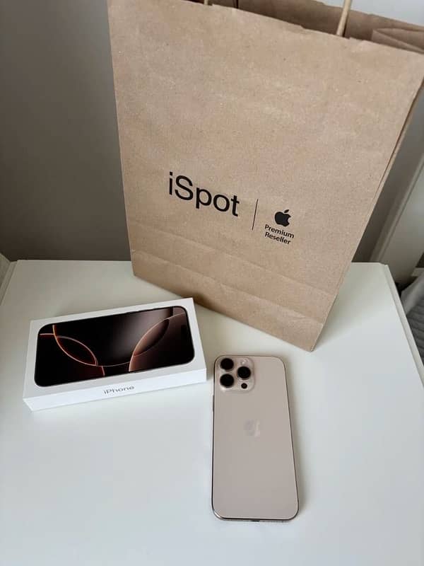 iPhone 16 pro max desert titanium 0