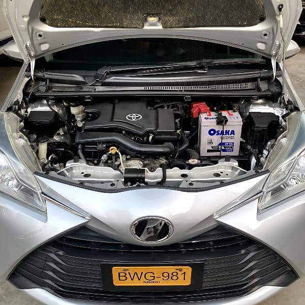 Toyota Vitz 2018 5