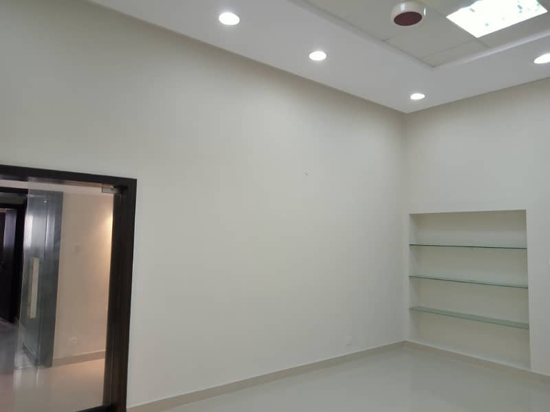 1 KANAL 10 MARLA HOUSE FOR RENT MAIN CANTT UPPER MALL LAHORE 17