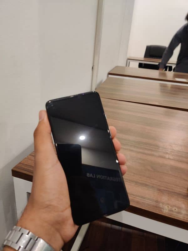 OnePlus 8T 12/256 Lunar Silver Global PTA 10/10 13