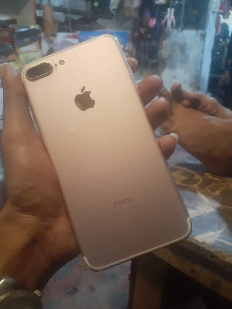 I phone 7 plus 10/10 128Gb 0