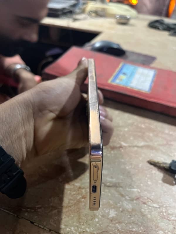 Vivo v23 5g pta approve with box ram12/gb256 3