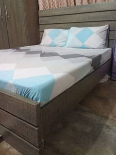 queen bed without mattress for sale