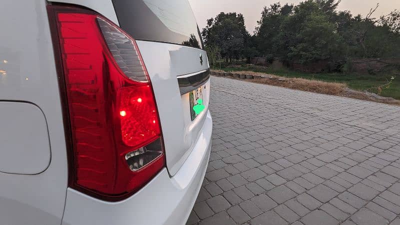 Suzuki Wagon R 2019 11