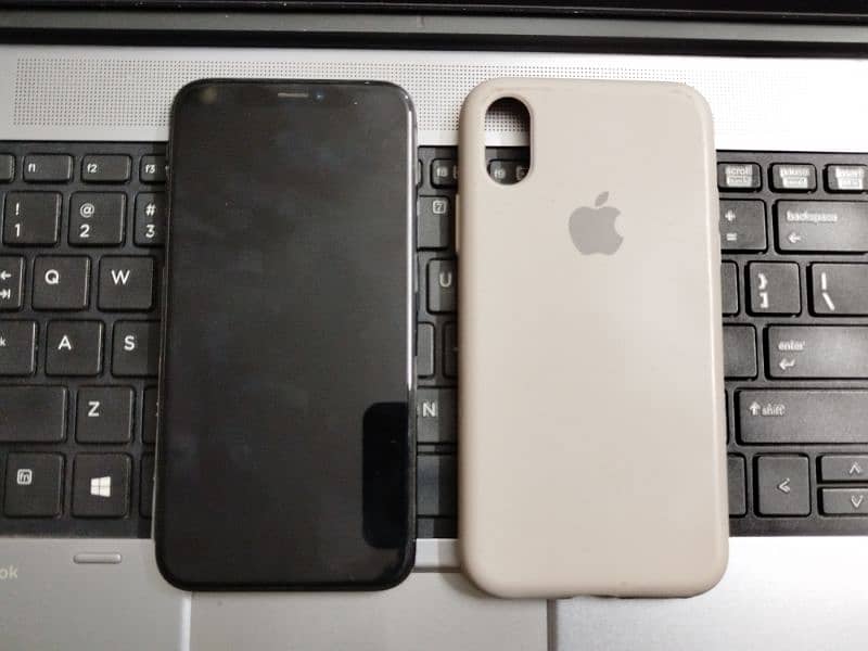 iphone X 256gb (Face ID, True tone all okay) 4