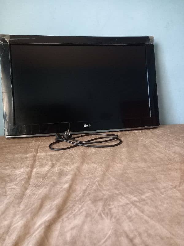 LG LCD TV 2