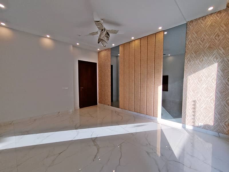 1 Kanal Beautiful House for Rent in DHA Phase 6 A Block 19