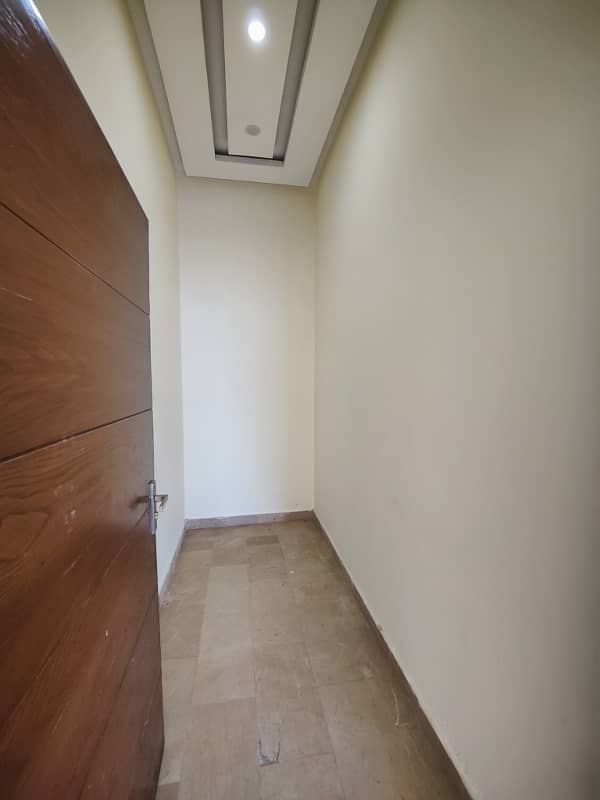 Beautiful Kanal House For Rent 18