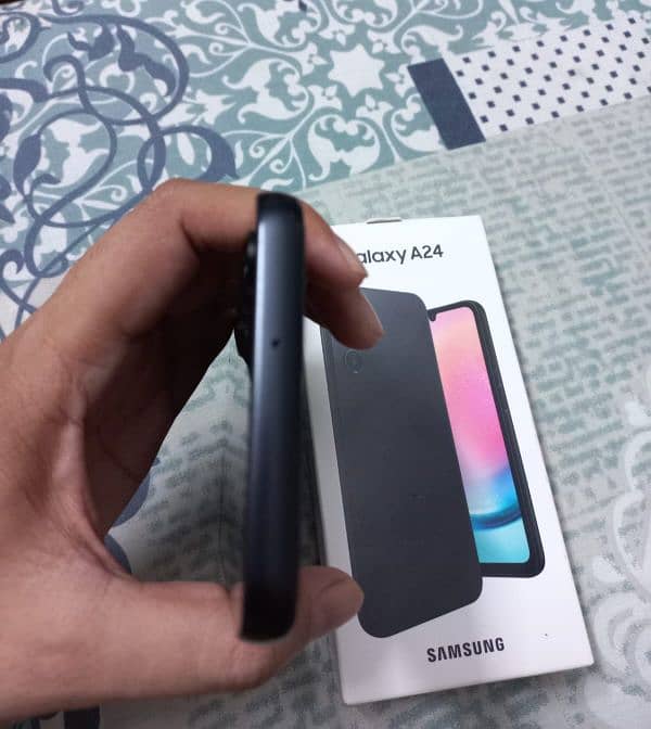 Samsung Galaxy A24 8/128 pta approve 4