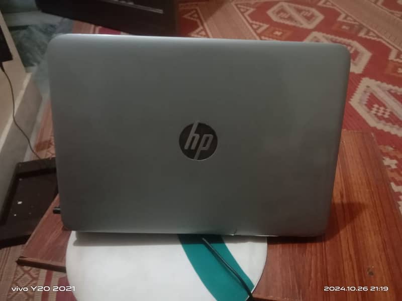 hp intel core i5 6 generation 2 month 4